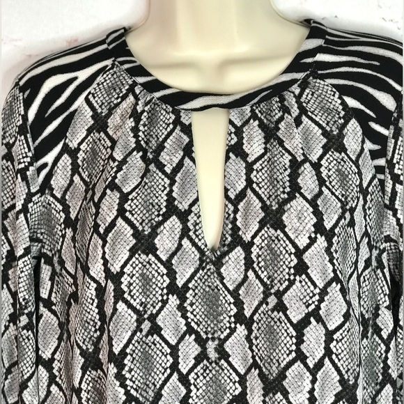 MICHAEL Michael Kors XS Snake Print Keyhole Neck Black & Gray Long Sleeve Blouse - Picture 6 of 14